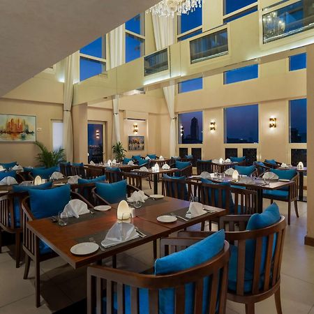 Doubletree By Hilton Dubai Al Jadaf Hotel Exterior photo