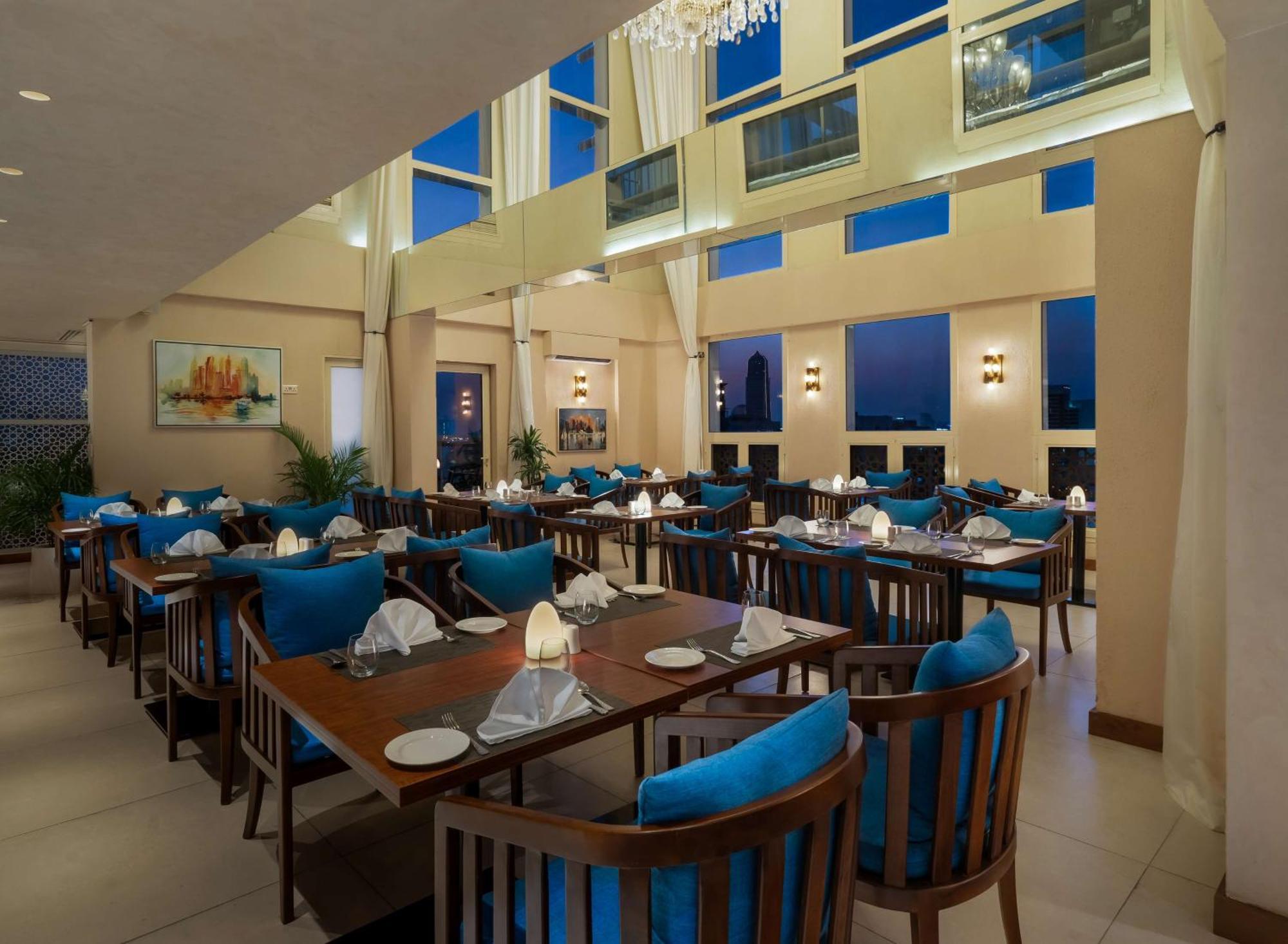 Doubletree By Hilton Dubai Al Jadaf Hotel Exterior photo